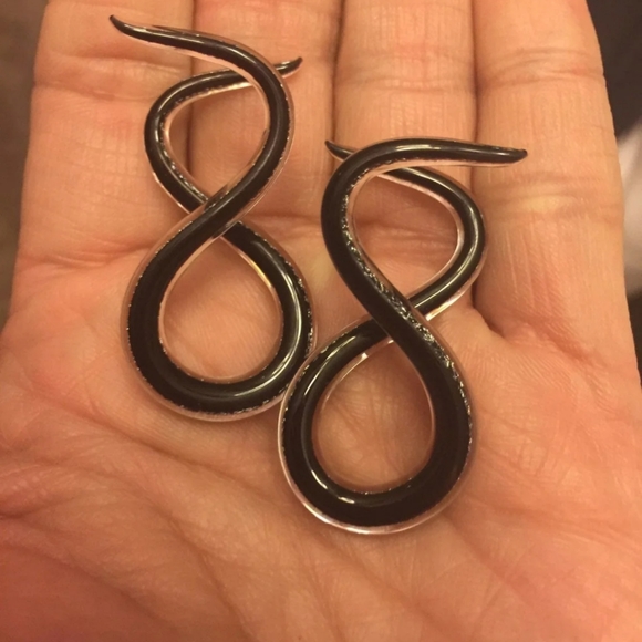 4g Spiral Pyrex Glass Hangers - Picture 2 of 6